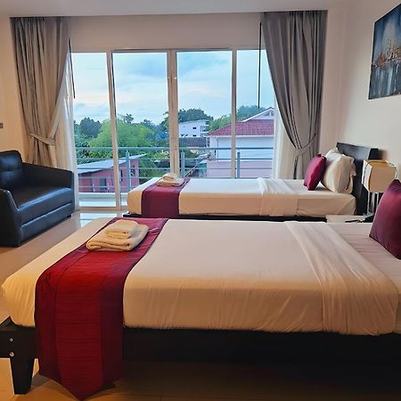 One World One Home Naiharn Hotel Rawai Eksteriør billede