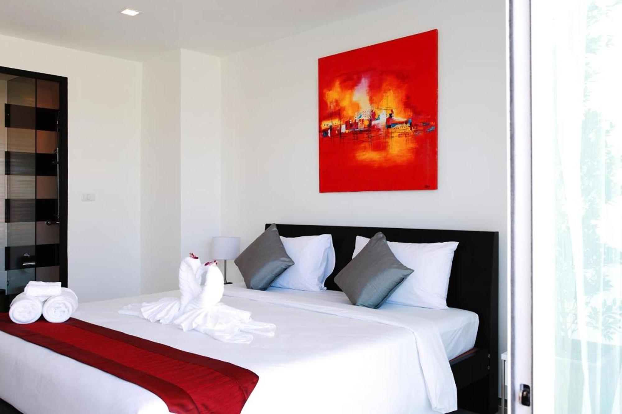 One World One Home Naiharn Hotel Rawai Eksteriør billede
